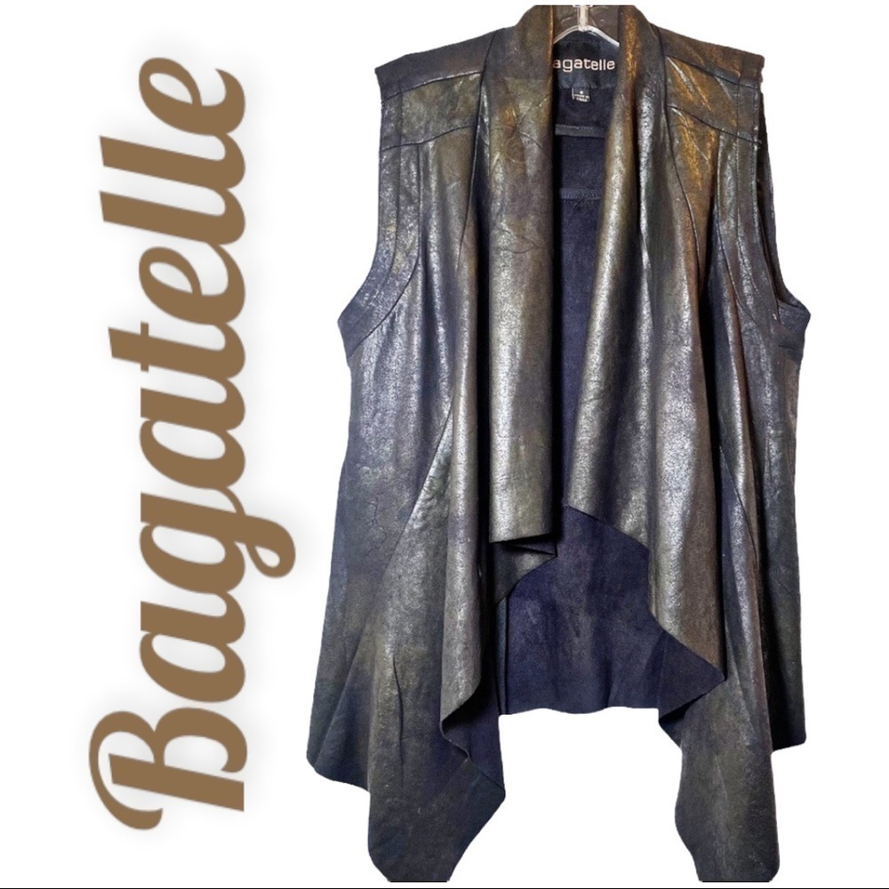 BAGATELLE Metallic Faux Leather‎ Open Front Waterfall Vest, Size Small
